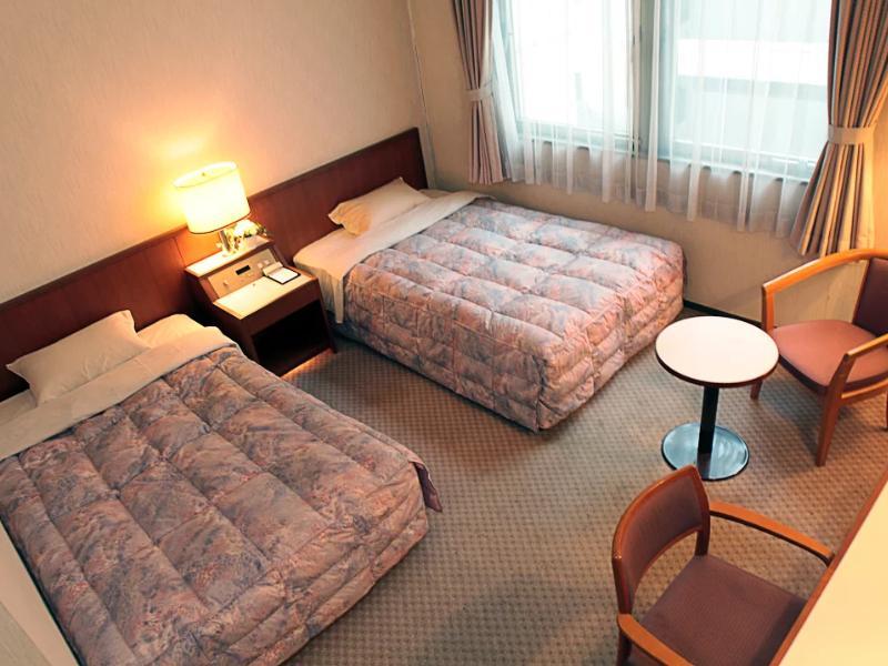 Quincy'S Inn Toyohashi Exterior photo