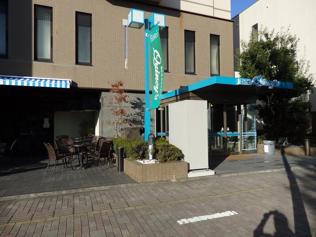Quincy'S Inn Toyohashi Exterior photo