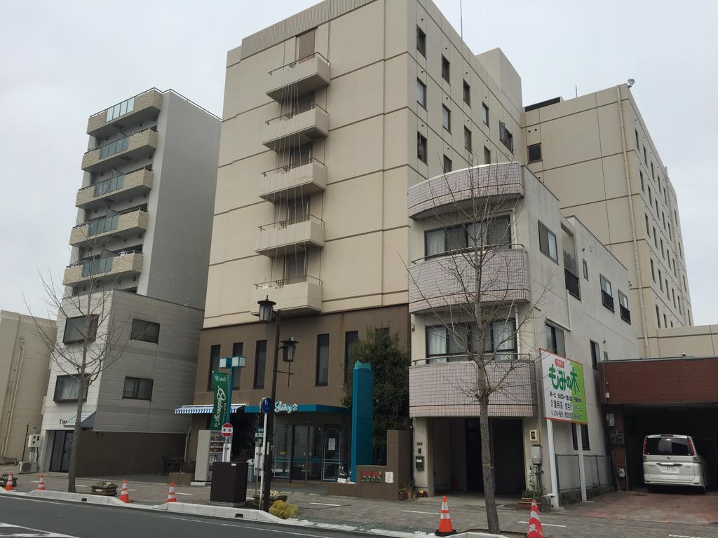Quincy'S Inn Toyohashi Exterior photo